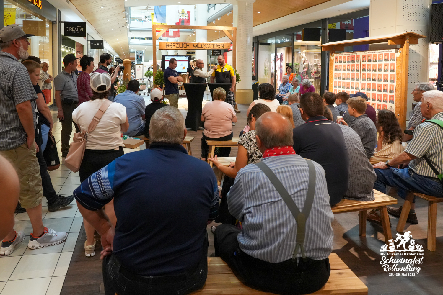 2022_05_21 LKSF Shopping-Center_WEB_m_WZ_-19