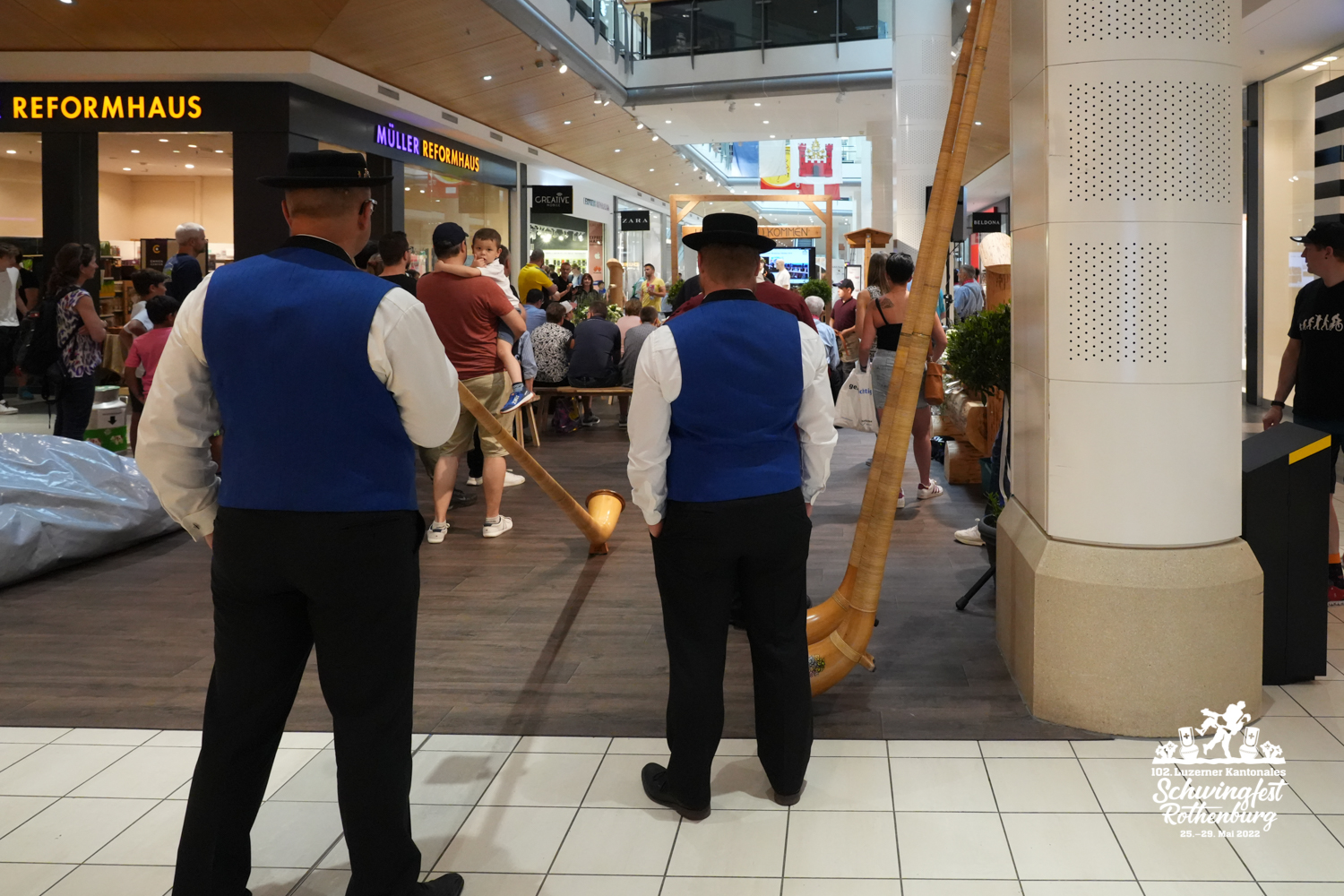 2022_05_21 LKSF Shopping-Center_WEB_m_WZ_-27